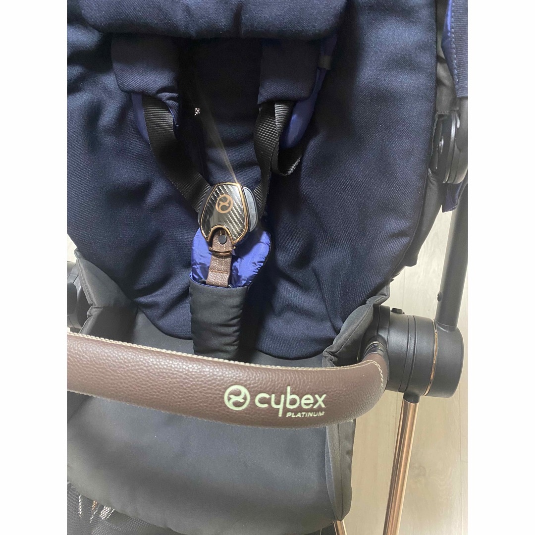 cybex(サイベックス)のfakegreen_design様専用　cybex MIOS ベビーカー キッズ/ベビー/マタニティの外出/移動用品(ベビーカー/バギー)の商品写真