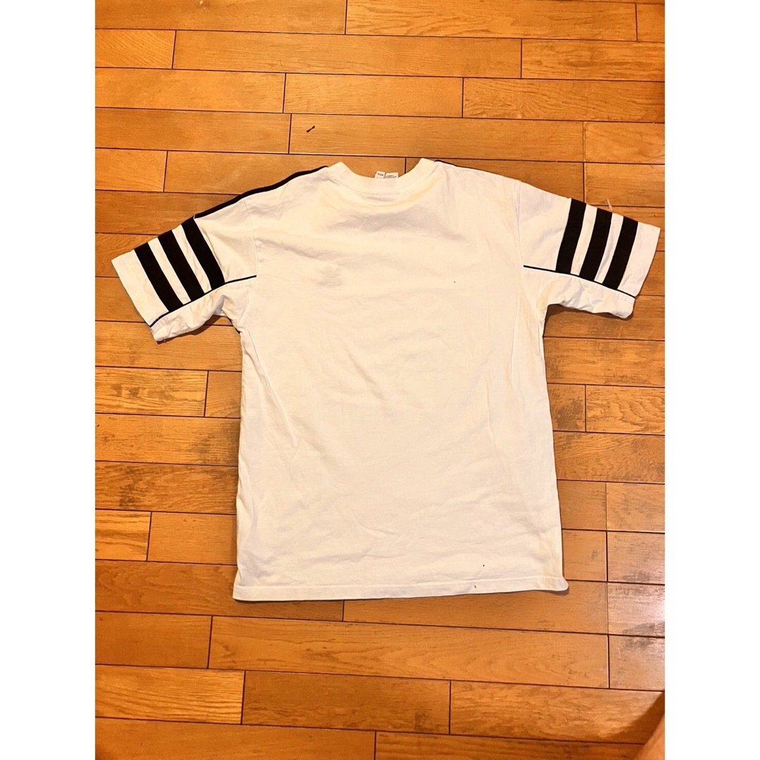 adidas(アディダス)のadidas アディダス　Tシャツ　白色 メンズのトップス(Tシャツ/カットソー(半袖/袖なし))の商品写真