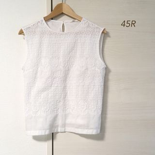 フォーティファイブアール(45R)の【美品】45R コットン刺繍ノースリーブブラウス 45rpm 日本製(シャツ/ブラウス(半袖/袖なし))