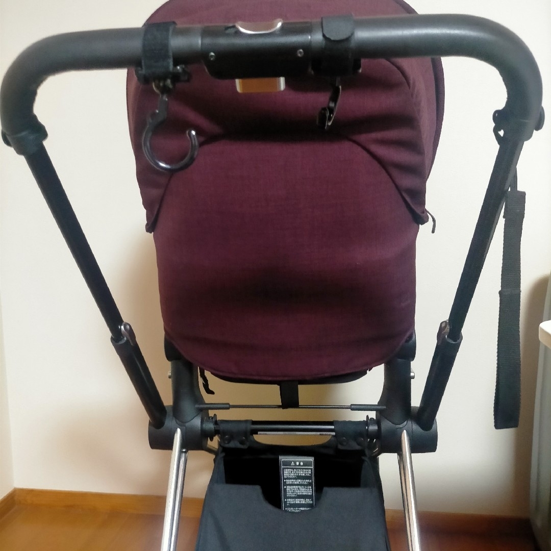 cybex(サイベックス)の限定色 美品 付属品多数 サイベックス cybex PRIAM プリアム キッズ/ベビー/マタニティの外出/移動用品(ベビーカー/バギー)の商品写真