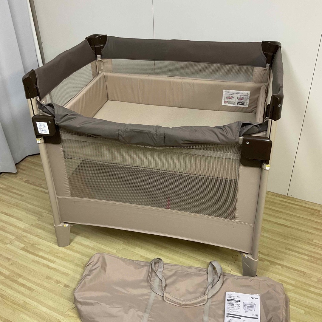 美品】アップリカ ココネルエアー ベビーベッド ココアブラウン - ベッド 美品】アップリカ ココネルエアー ベビーベッド ココアブラウン - ベッド