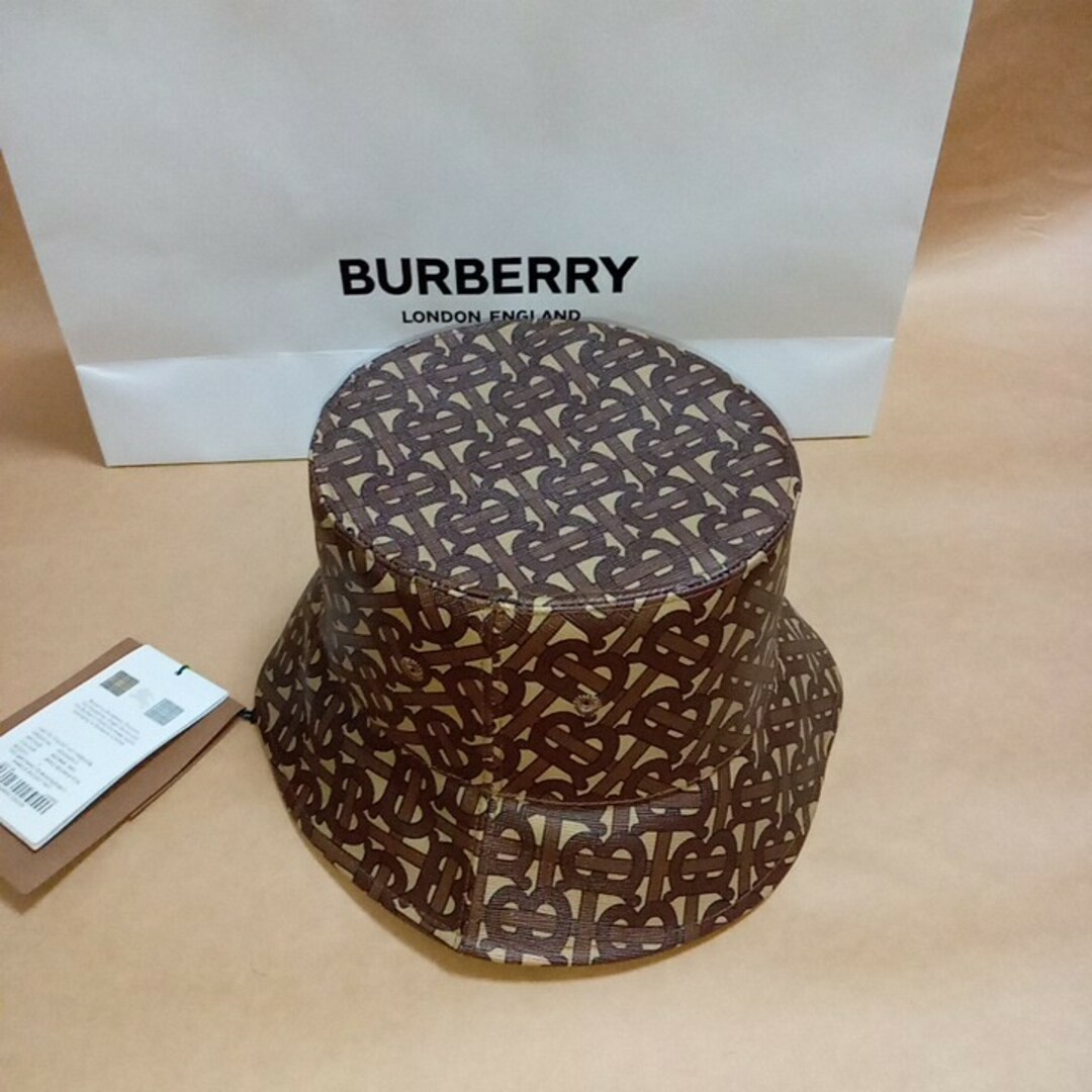 BURBERRY(バーバリー)の【値下げ交渉あり】BURBERRY新品・未使用品モノグラムバケットハット メンズの帽子(ハット)の商品写真