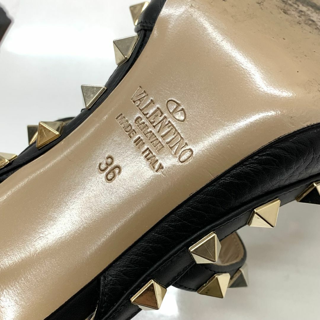 VALENTINO(ヴァレンティノ)の6913 ヴァレンティノ ロックスタッズ レザー パンプス ブラック レディースの靴/シューズ(ハイヒール/パンプス)の商品写真