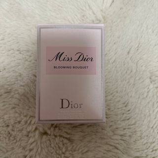 Dior 香水　ブルーミングブーケ(香水(女性用))