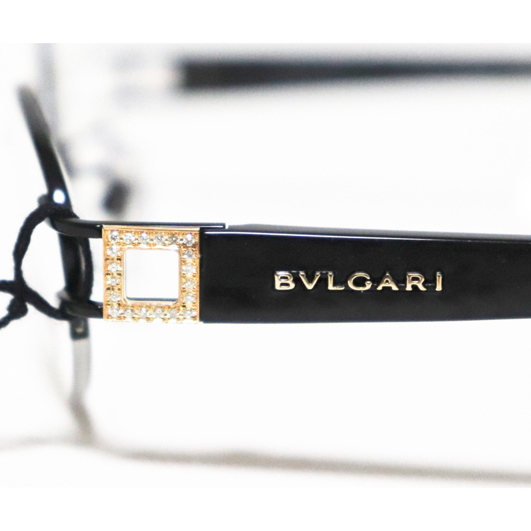 BVLGARI(ブルガリ)の《ブルガリ》箱付新品 ハーフリム メガネフレーム 51□18-135 伊達メガネ レディースのファッション小物(サングラス/メガネ)の商品写真