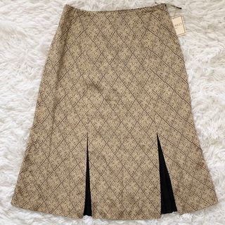 新品未使用☆ニナリッチ　NINA RICCI スカート