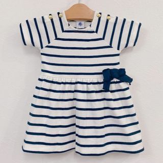 プチバトー(PETIT BATEAU)の〇 プチバトー 半袖 ボーダー ワンピース 12m/74㎝(ワンピース)