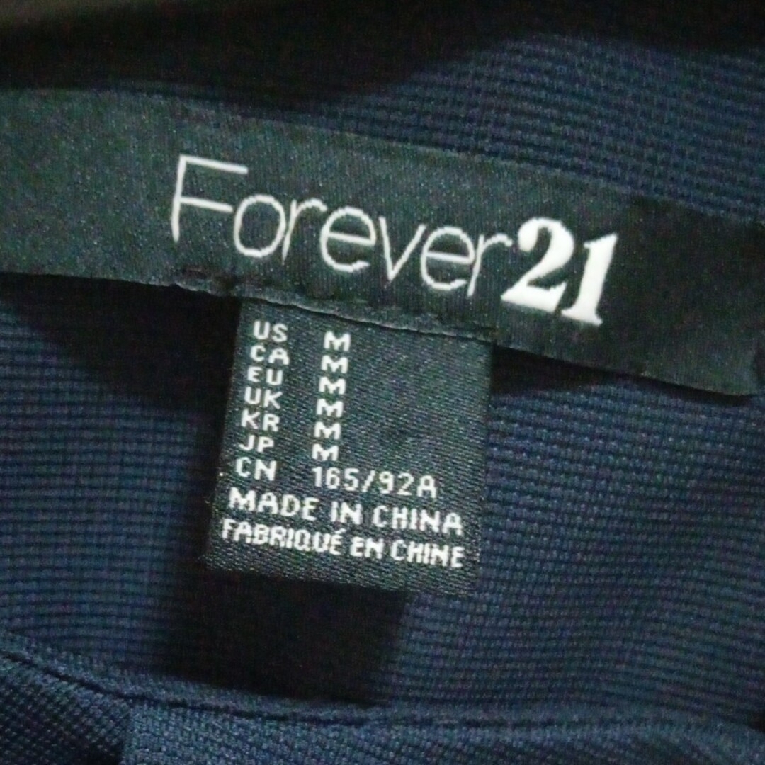 FOREVER 21(フォーエバートゥエンティーワン)のForever21  ペプラムトップス➕ペプラム ノースリーブ ❁⃘レース レディースのトップス(カットソー(半袖/袖なし))の商品写真