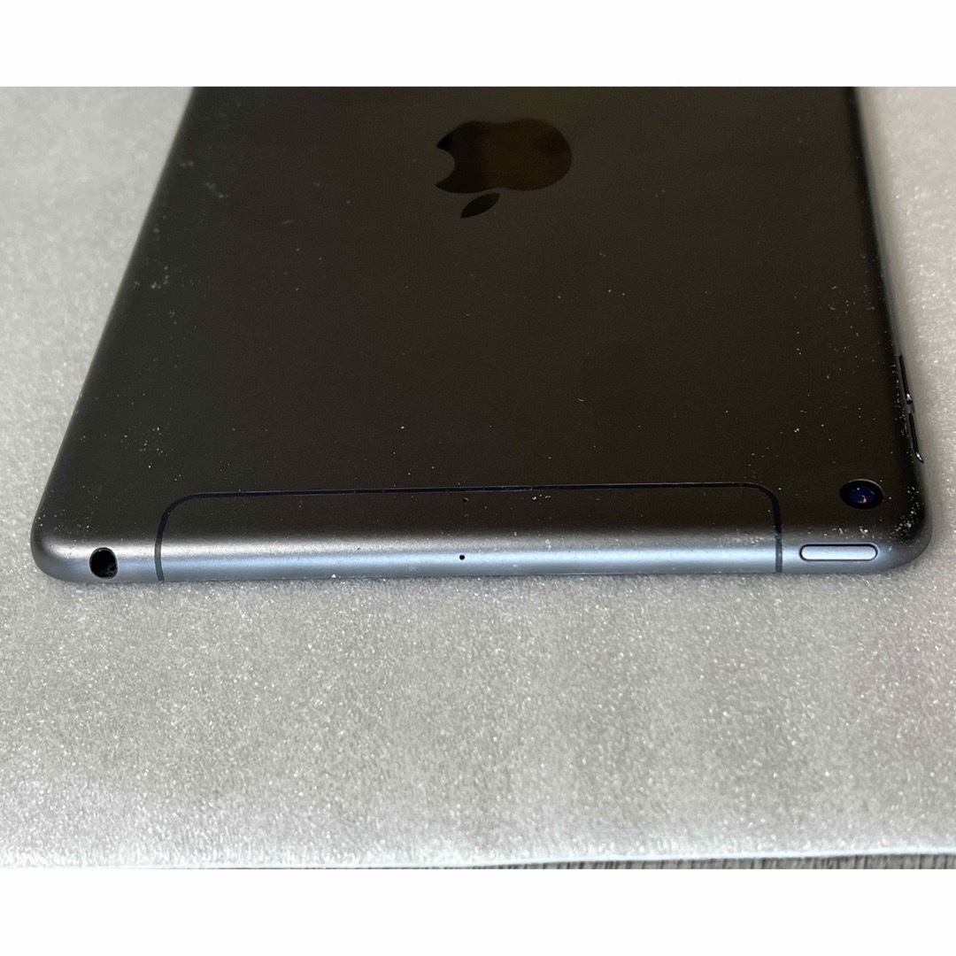 SIMフリー iPad mini 第5世代 64GB MUX52J/A 一括○ 5