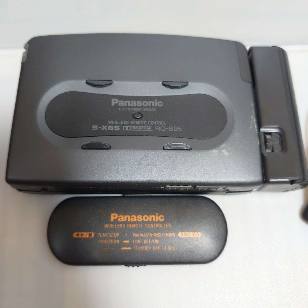 Panasonic(パナソニック)のPanasonic　ウォークマン　コバンザメ　ジャンク スマホ/家電/カメラのオーディオ機器(ポータブルプレーヤー)の商品写真
