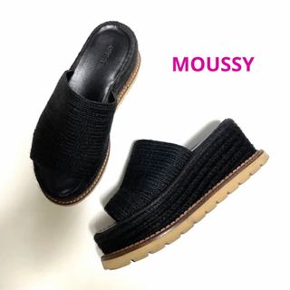 マウジー(moussy)のmoussy☆厚底サンダル☆24.5㎝☆シンプルながらも素敵(*´꒳`*)♪(サンダル)