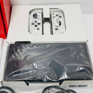 101☆新型スイッチ☆Switch有機ELモデル☆ジョイコン付☆美品☆送料込み☆