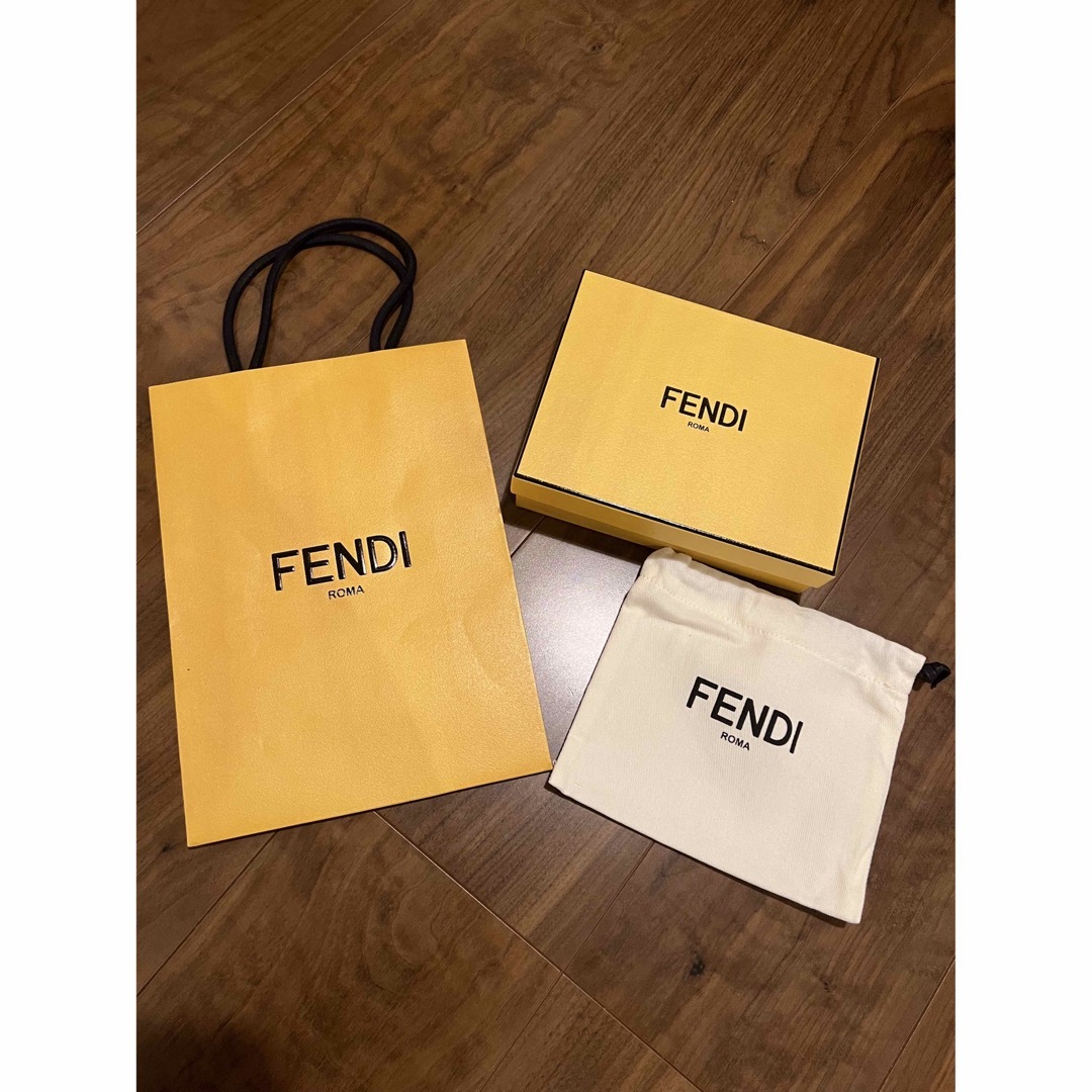 FENDI(フェンディ)のFENDI ピーカブーコンチネンタル財布 レディースのファッション小物(財布)の商品写真