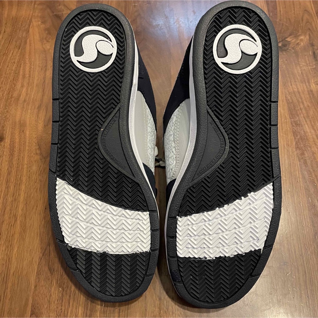 DVS - 美品 DVS スケシュー メンズスニーカー スケートボード DVS - 美品 DVS スケシュー メンズスニーカー スケートボード