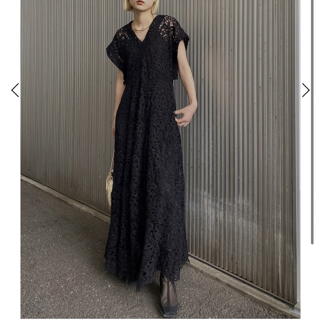 エッセンシャルコンフォート MEDI 2WAY FLARE CHEMICAL LACE DRESS