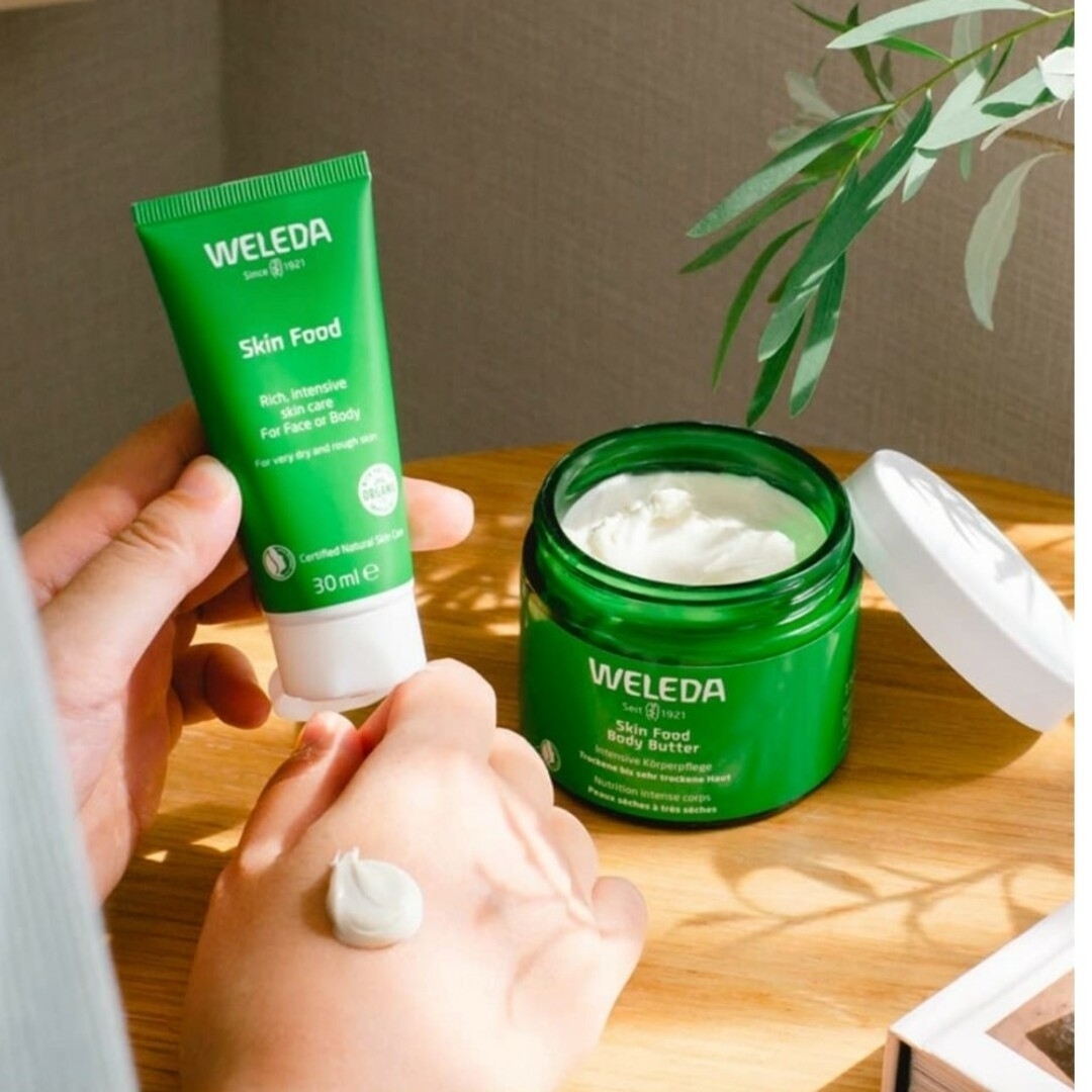 WELEDA(ヴェレダ)のWELEDA SKIN FOOD 全身用クリーム（150㍉） コスメ/美容のボディケア(その他)の商品写真