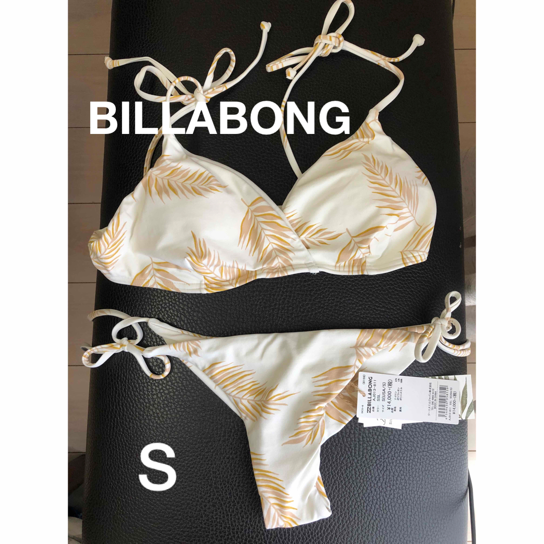 billabong(ビラボン)のわんわん様🐶【新品タグ付】BILLABONG 水着 ビキニ S ボタニカル柄 レディースの水着/浴衣(水着)の商品写真