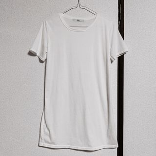 グレイル(GRL)の新品・GAL・丈長め・白Tシャツ(M)(Tシャツ(半袖/袖なし))