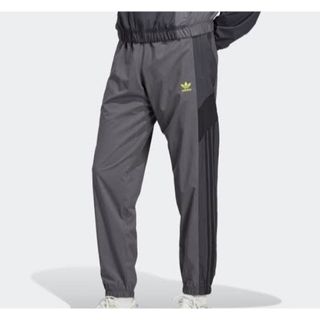 アディダス(adidas)の新品未使用 adidas アディダス オリジナルス トラックパンツ Lサイズ(その他)