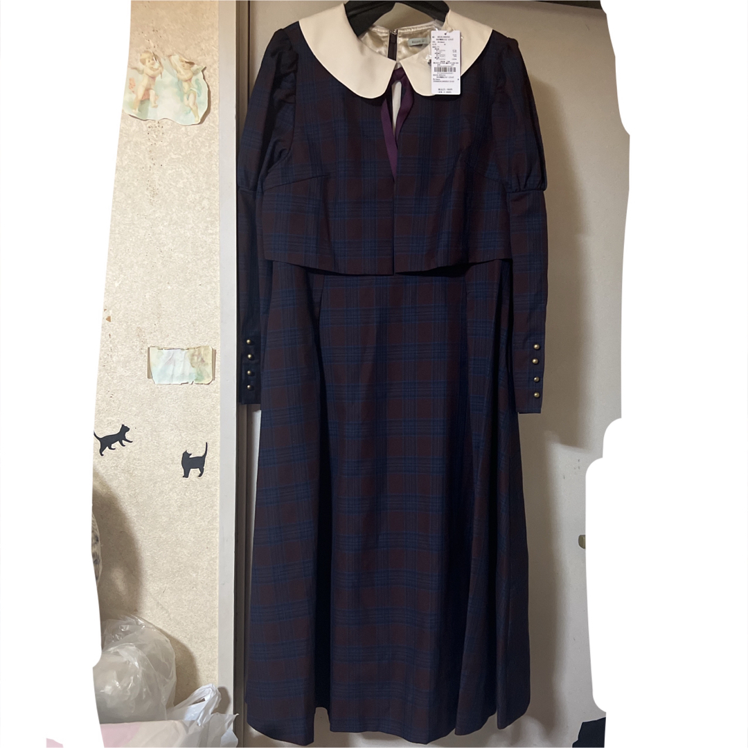 割引クーポン配布中!! Maison de FLEUR Petite Robeクロエが微笑む