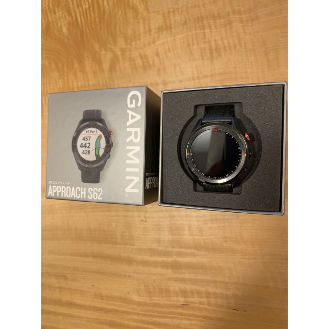 GARMIN(ガーミン)のガーミン　GPSゴルフナビ　アプローチS62 チケットのスポーツ(ゴルフ)の商品写真