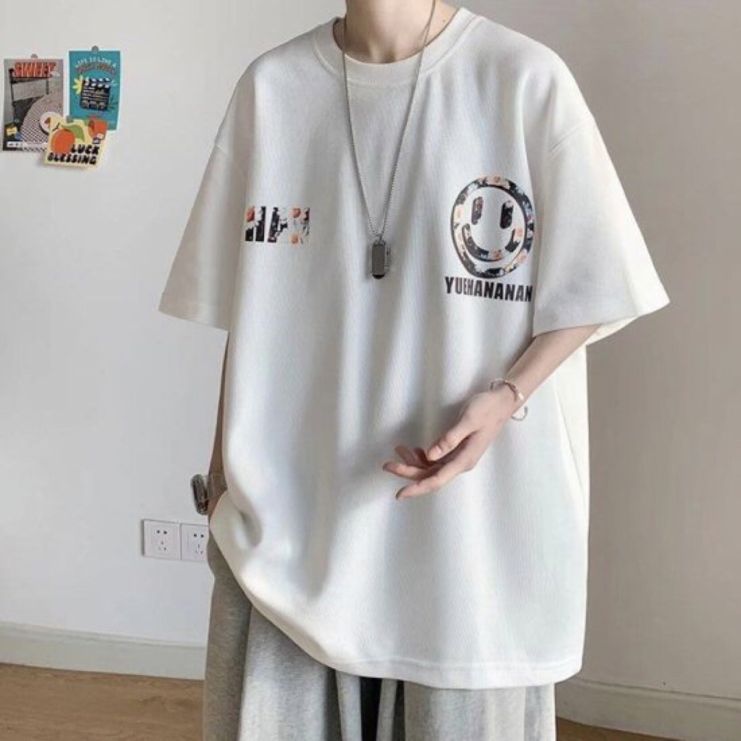 ニコちゃん フラワー メンズ 半袖 Tシャツ 韓国 ストリート ホワイト メンズのトップス(Tシャツ/カットソー(半袖/袖なし))の商品写真