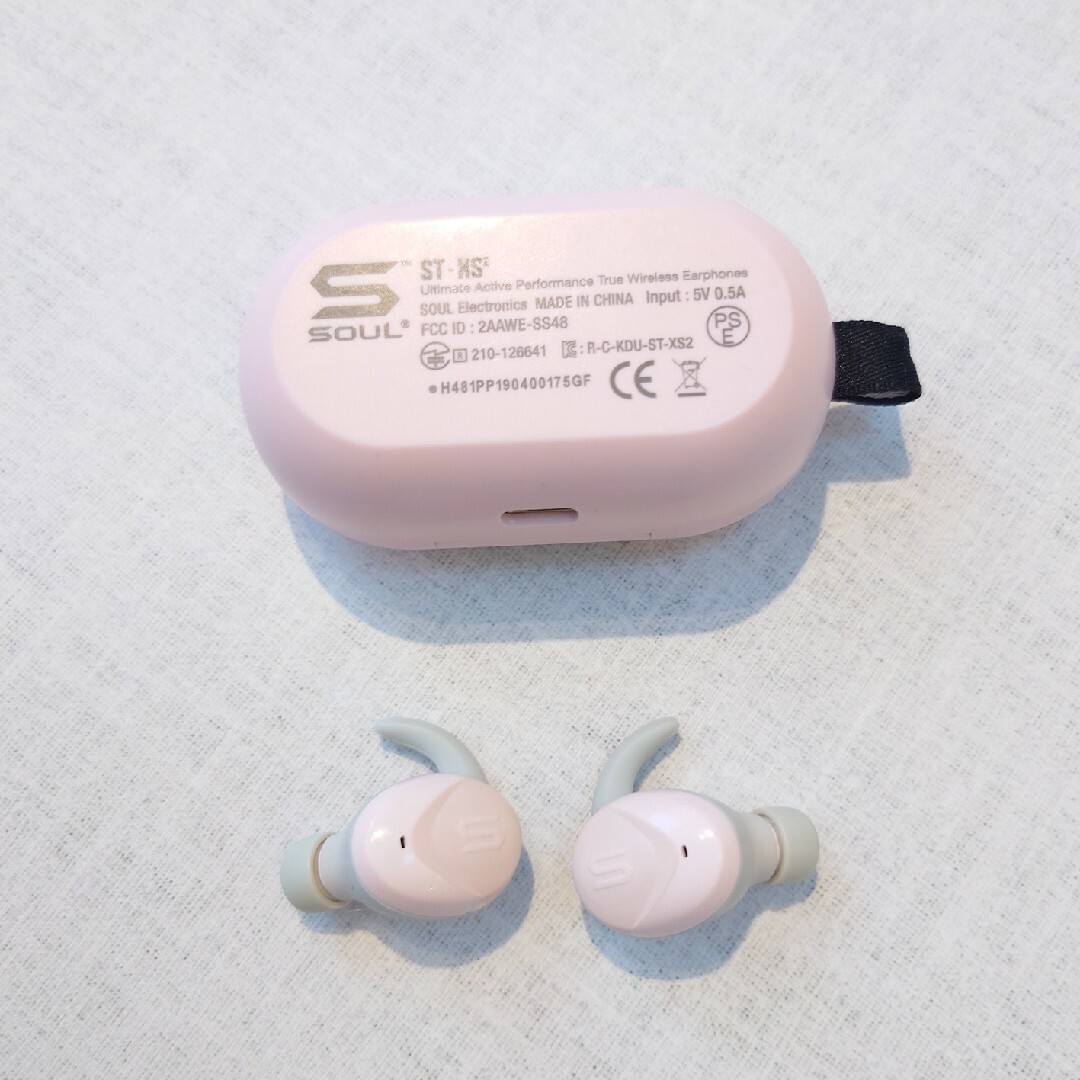 ◆ SOUL Bluetooth ワイヤレス イヤホン ST-XS2 PINK スマホ/家電/カメラのオーディオ機器(ヘッドフォン/イヤフォン)の商品写真