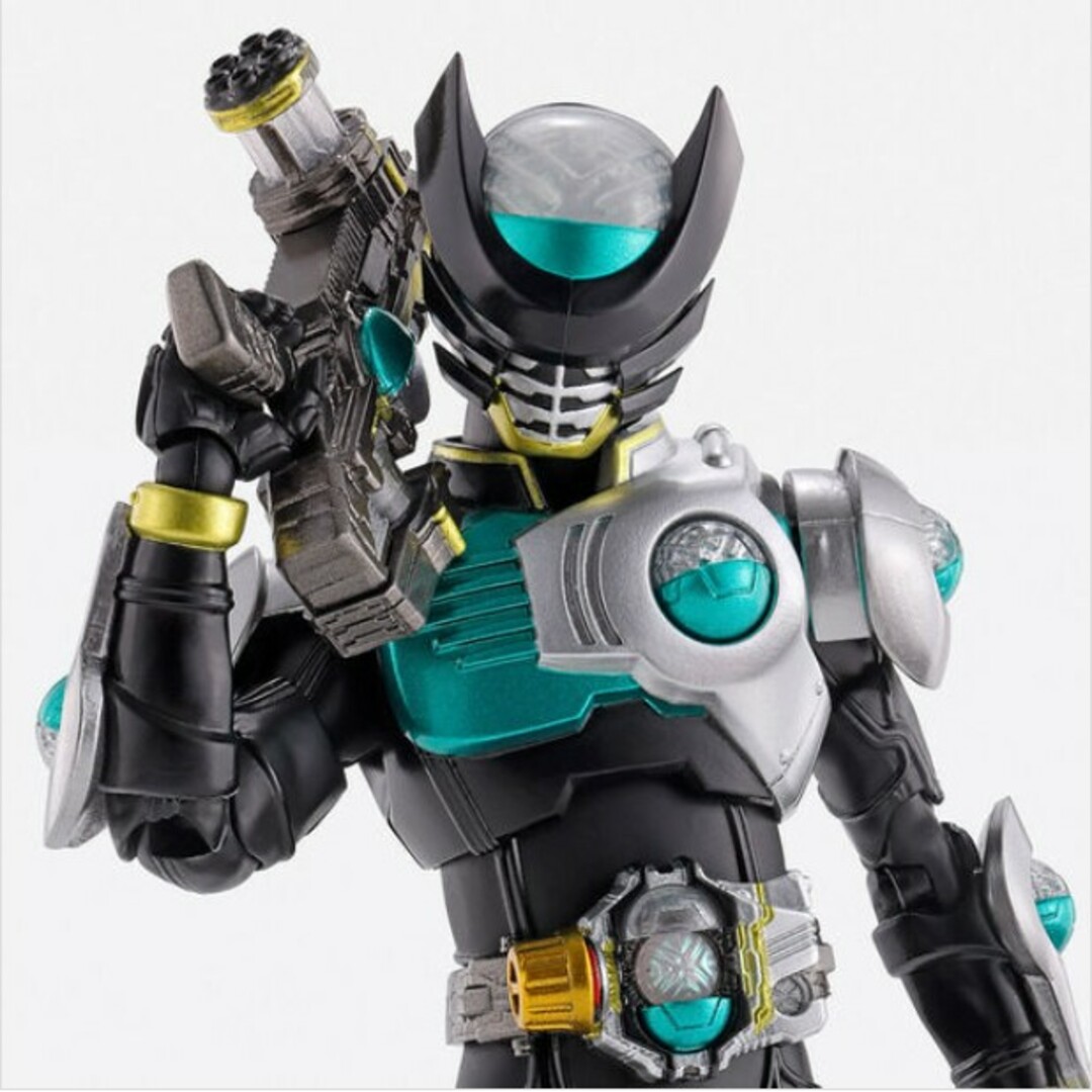 約145mmS.H.Figuarts（真骨彫製法） 仮面ライダーバース