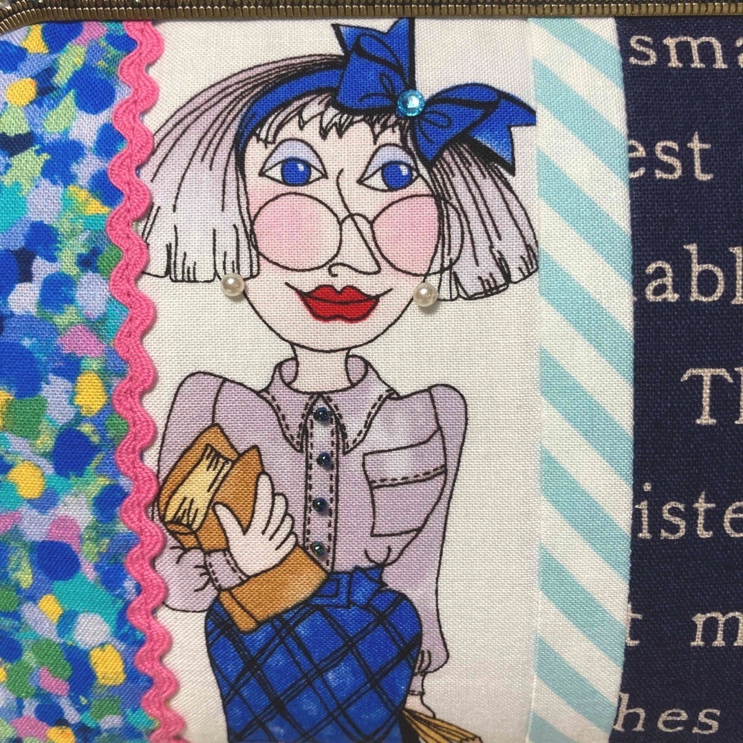 ロラライハリス Teacher がま口 ポーチ ハンドメイド ロラライハリス Teacher がま口 ポーチ ハンドメイド