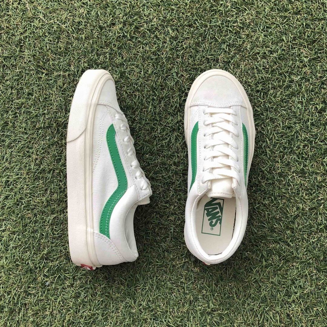 VANS - 美品23 US企画!VANS STYLE 36ヴァンズ スタイル36 HW136の通販