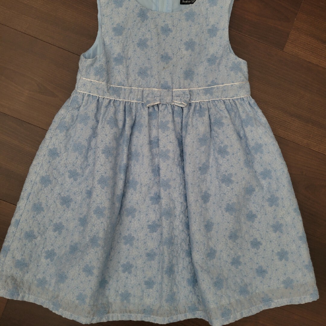 BeBe(ベベ)のベベ　ワンピース キッズ/ベビー/マタニティのキッズ服女の子用(90cm~)(ワンピース)の商品写真