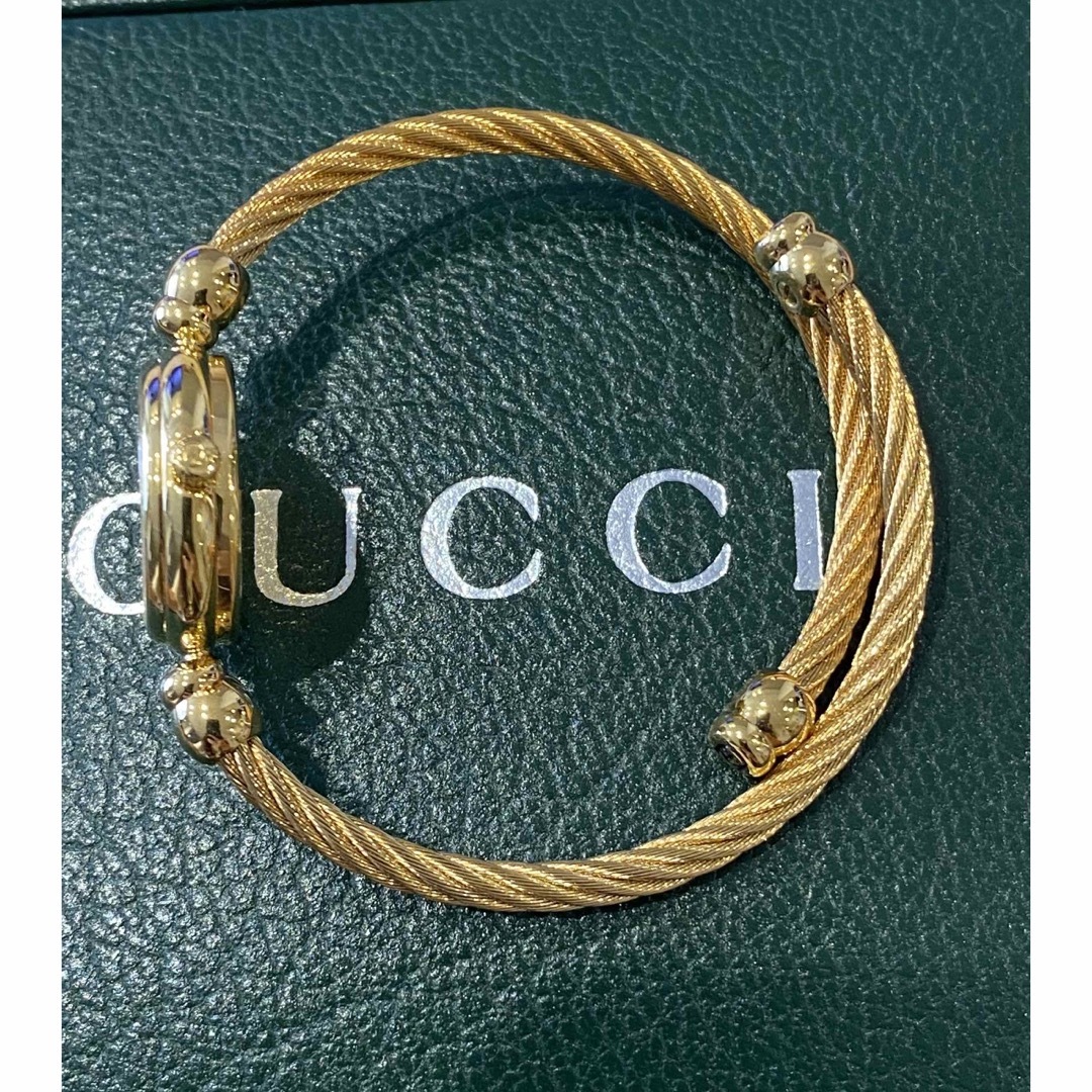 極美品 Gucci 腕時計 2700L ゴールドバングル 稼働品-