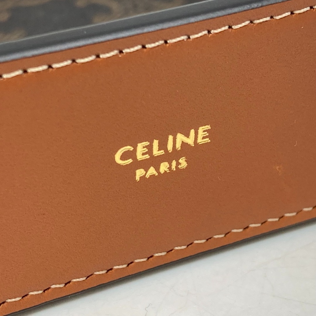 celine(セリーヌ)のセリーヌ CELINE トリオンフ アクセサリーボウル 4M0262ABO トレイ トレー インテリア 小物入れ レザー タン ブラウン 美品 インテリア/住まい/日用品のインテリア小物(小物入れ)の商品写真