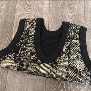 Ameri VINTAGE - ☆即納☆【AMERI】2WAY LACE PAINTING KNIT TOPの通販 ...