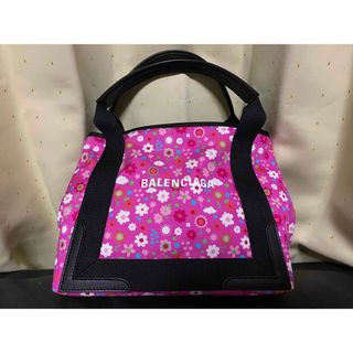 バレンシアガ 花柄の通販 100点以上 | Balenciagaを買うならラクマ