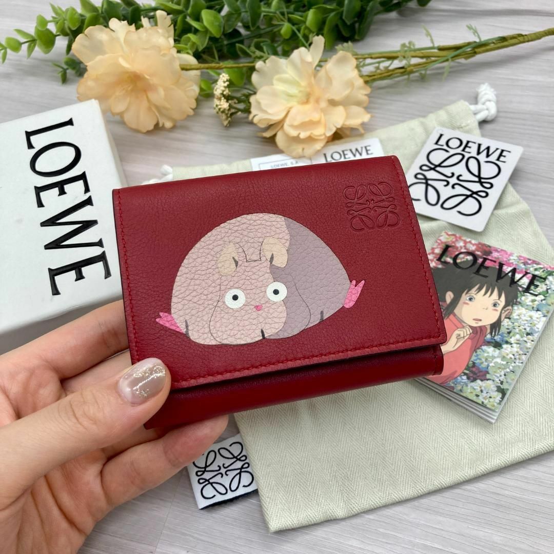ロエベ ジブリ トライフォールド ウォレット 坊ネズミ ねずみ 三つ折り ロエベ ジブリ トライフォールド ウォレット 坊ネズミ ねずみ 三つ折り