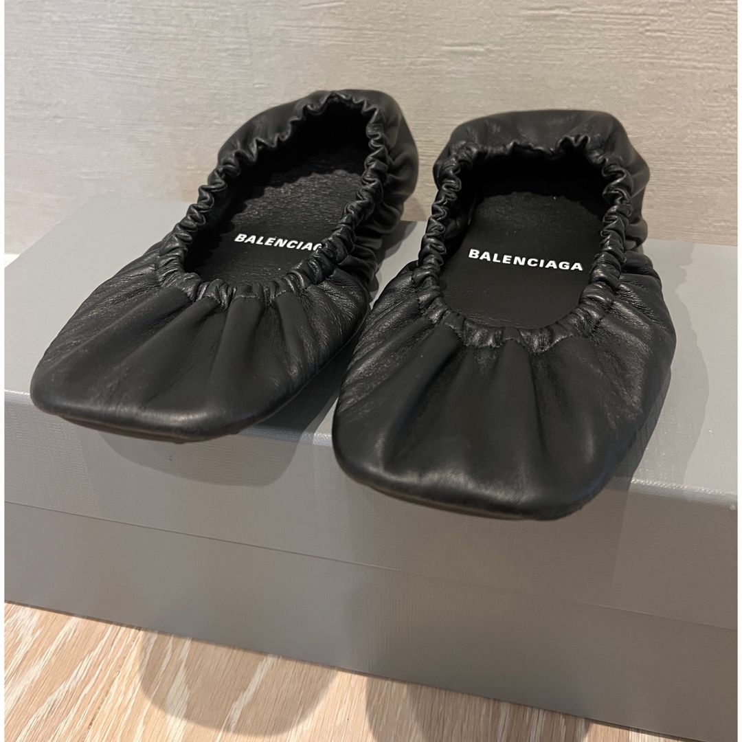 Balenciaga(バレンシアガ)のバレンシアガ　フラットシューズ レディースの靴/シューズ(バレエシューズ)の商品写真