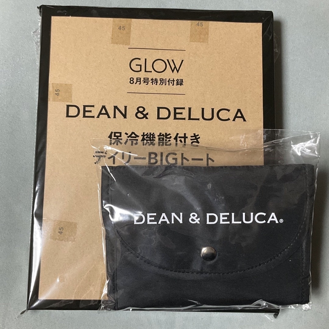 DEAN & DELUCA(ディーンアンドデルーカ)のDEANDELUCA 保冷＊機能付 デイリーBIGトート と ショッピングバッグ エンタメ/ホビーのコレクション(ノベルティグッズ)の商品写真