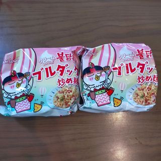 韓国ラーメン プルダックポックンミョン ブルダック炒め麺 クリームカルボ(インスタント食品)