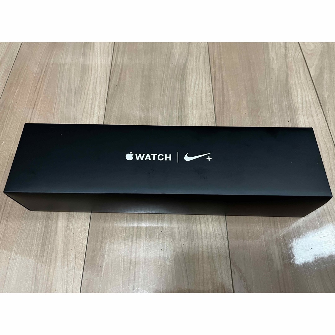 Apple Watch(アップルウォッチ)のApple Watch series4 40mm NIKE+ スポーツループ メンズの時計(腕時計(デジタル))の商品写真