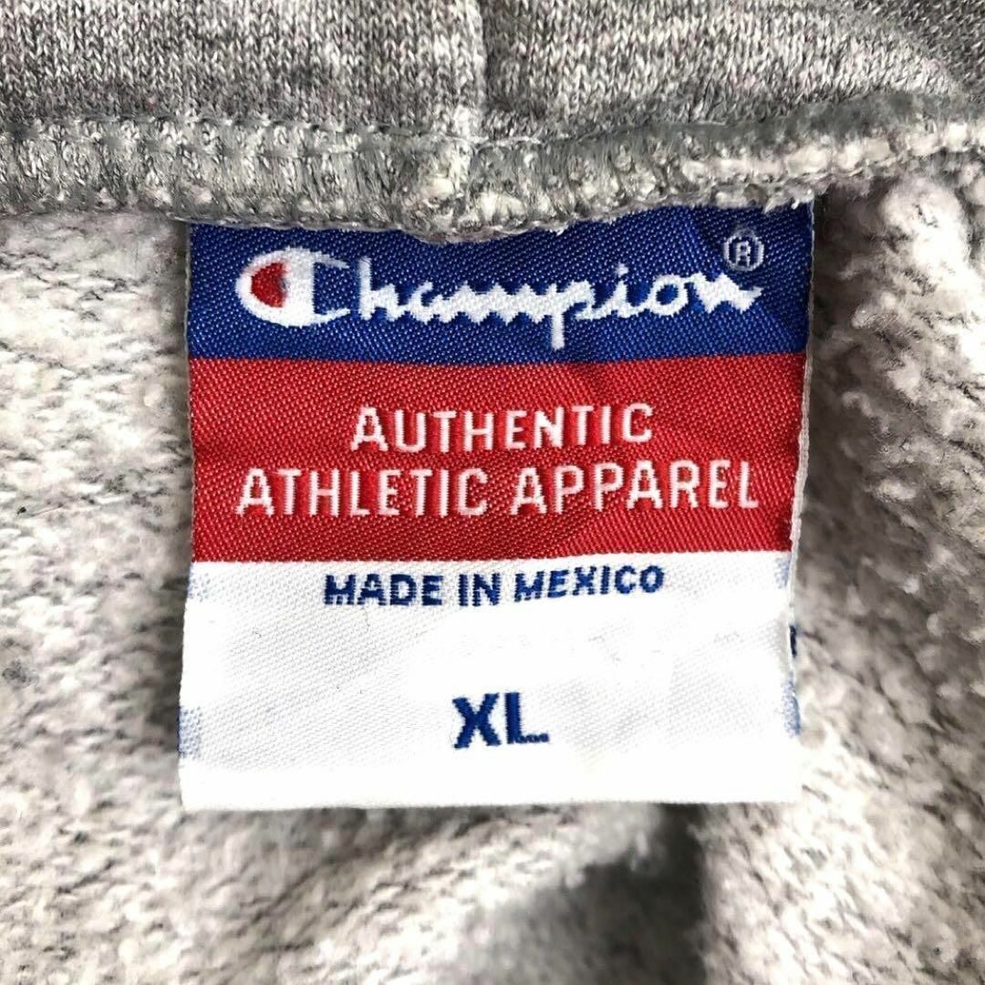 Champion(チャンピオン)のチャンピオン ビッグサイズ カレッジパーカー プルオーバー 刺繍ロゴ グレー メンズのトップス(パーカー)の商品写真