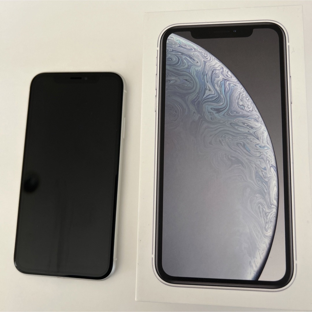 iPhoneXRホワイト　強化ガラスコーティング済み 1