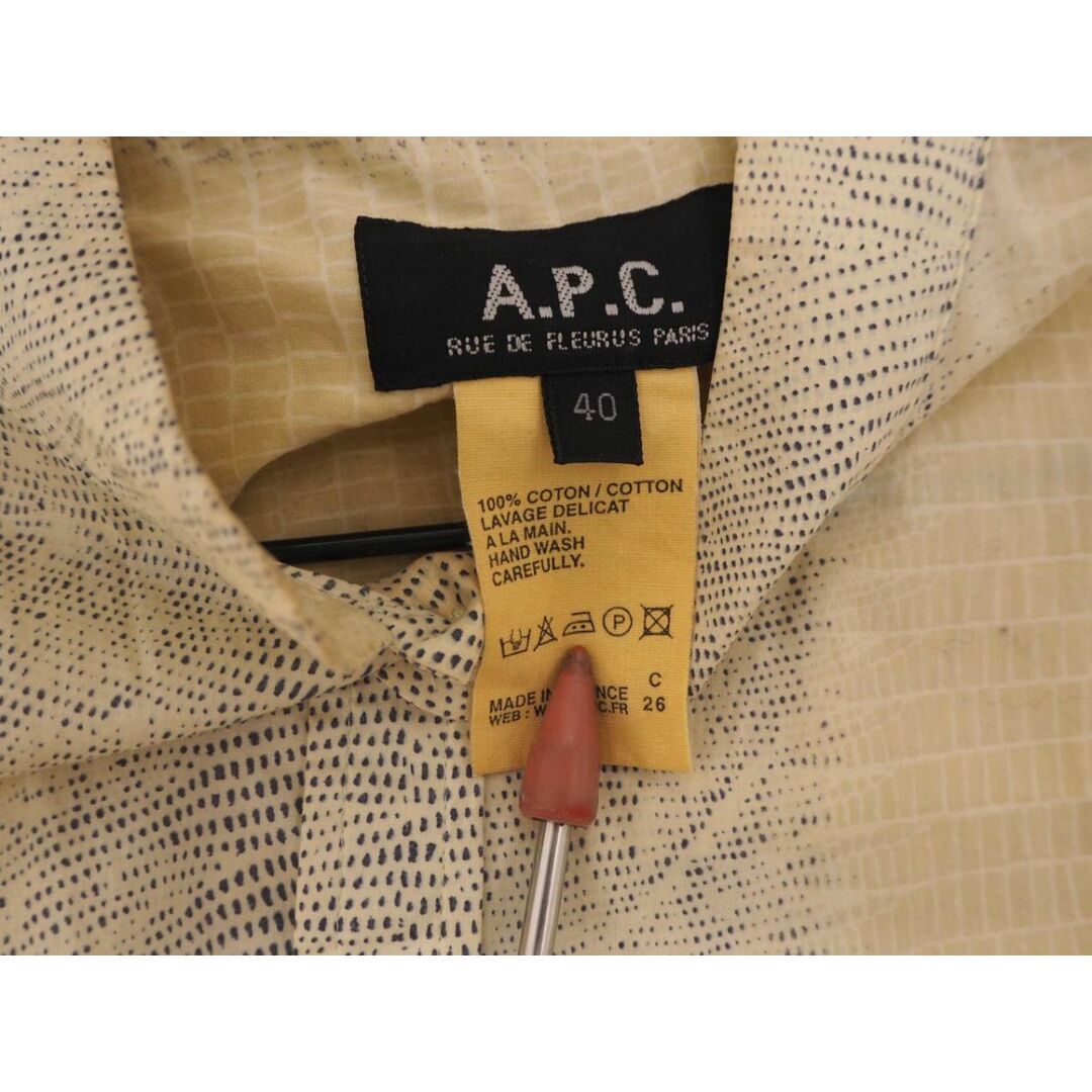 A.P.C(アーペーセー)のA.P.C. アーペーセー 総柄 半袖 ブラウス シャツ size40/黄ｘ紺 ■◆ レディース レディースのトップス(シャツ/ブラウス(半袖/袖なし))の商品写真