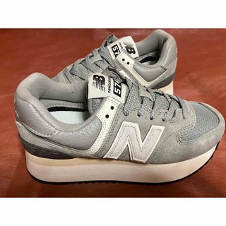 New Balance - 国内完売サイズ NEW BALANCE WL574ZBA 厚底スニーカーの