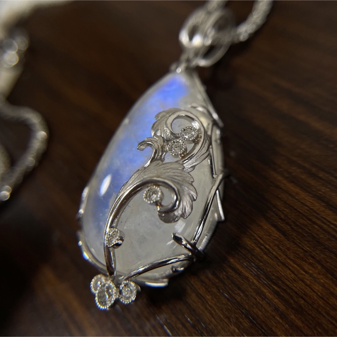 魅惑の美✨K18WG 33ct ブルームーンストーン ネックレス アンティーク ...