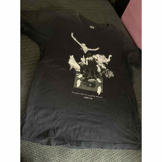ユニクロ(UNIQLO)の破れありUNIQLO呪術廻戦Tシャツ150センチ(Tシャツ/カットソー)