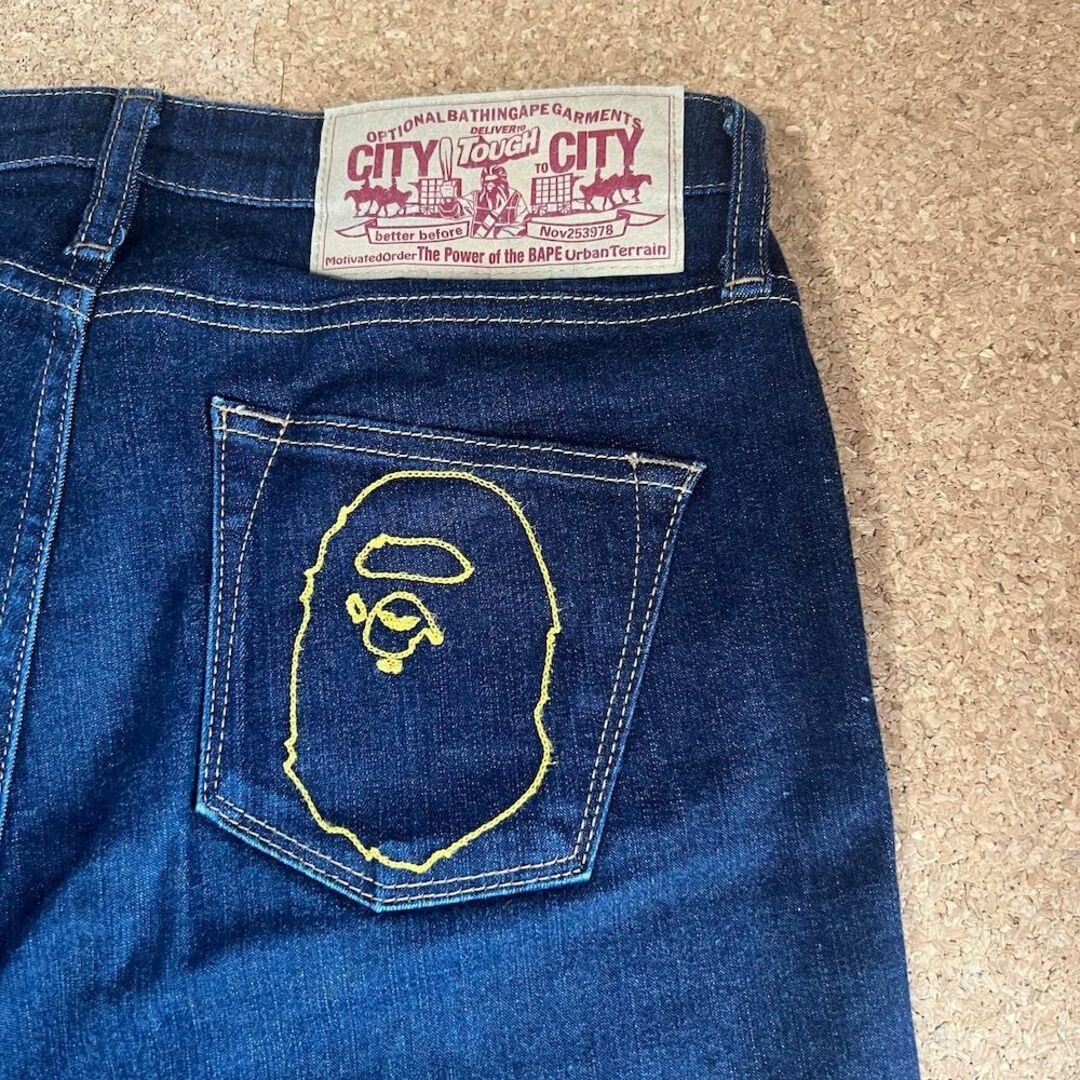 A BATHING APE - BAPE レディース ジーンズ 女 パンツ XS サイズ A BATHING APE - BAPE レディース ジーンズ 女 パンツ XS サイズ