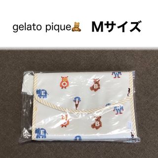 ジェラートピケ(gelato pique)のアルファベット柄母子手帳ケースMサイズ【gelato pique】ジェラートピケ(母子手帳ケース)