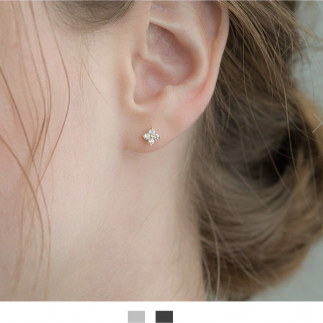 STAR JEWELRY(スタージュエリー)のSTARJEWELRY BRIGHTEST STAR ピアス　k18 レディースのアクセサリー(ピアス)の商品写真