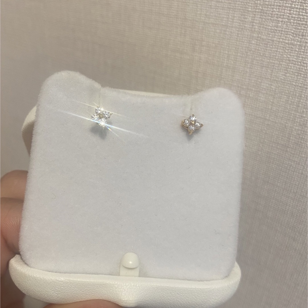 STAR JEWELRY(スタージュエリー)のSTARJEWELRY BRIGHTEST STAR ピアス　k18 レディースのアクセサリー(ピアス)の商品写真